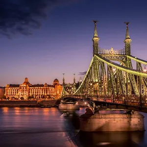 **** Hotell Danubius Gellert Ungern